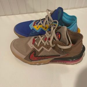 NIKE Space Jam x LeBron 18 Low 'Wile E. x Roadrunner'